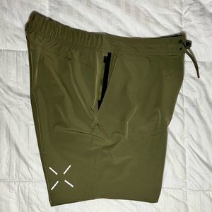 Foundation Shorts 7”